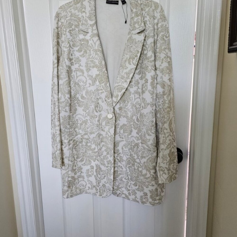 Susan Graver Occasion Ivory and gold metallic blazer  3x